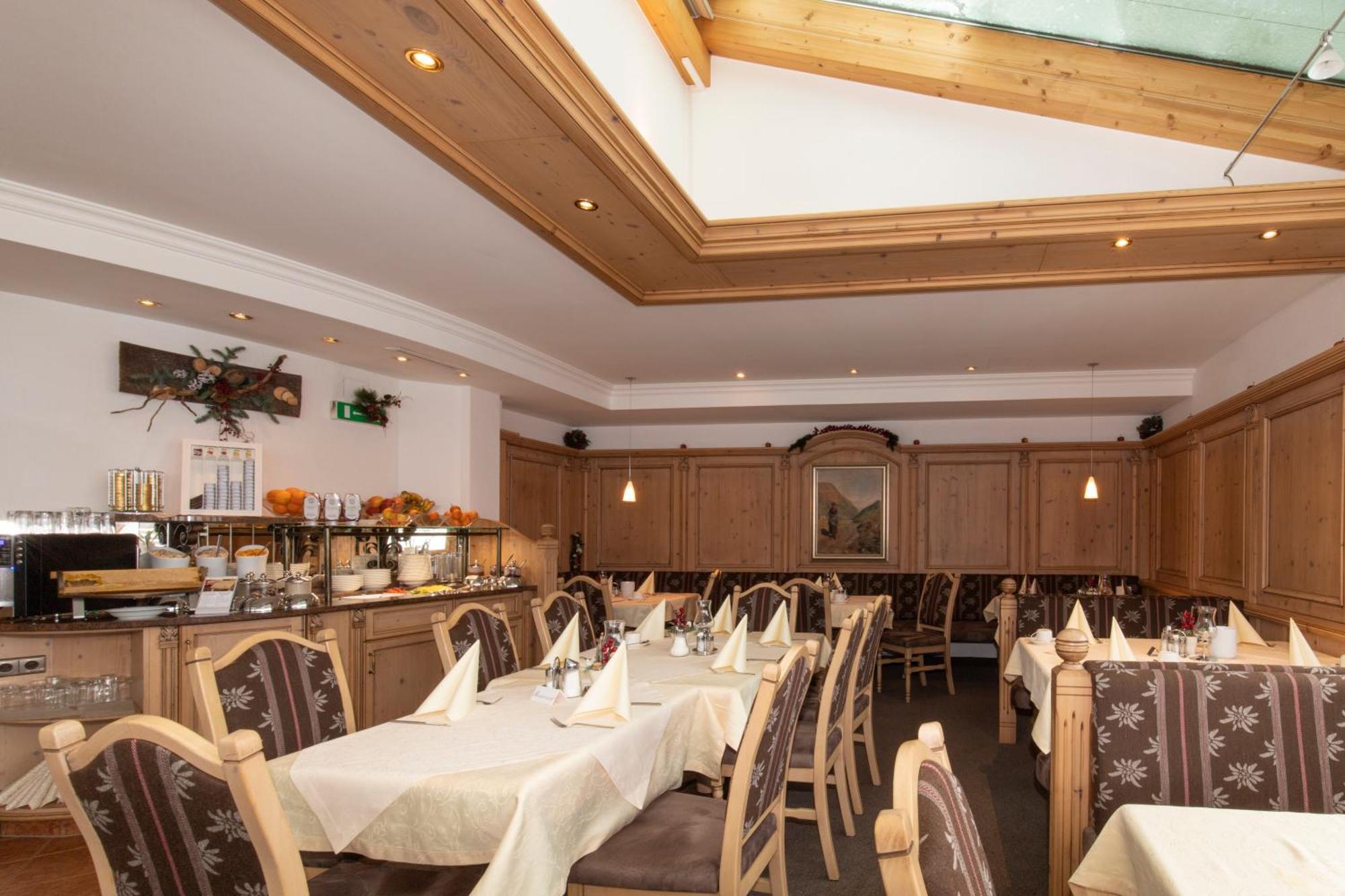Hotel Garni Monte Bianco Ischgl Exterior foto