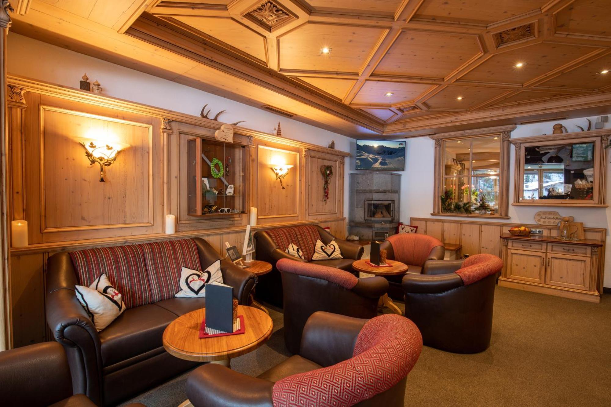 Hotel Garni Monte Bianco Ischgl Exterior foto